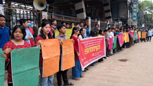 সব হাসপাতালে মানসম্মত সেবা চায় ছাত্র-জনতা
