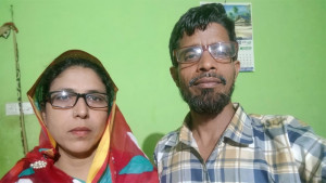নারায়ণগঞ্জে গ্যাস লিকেজে আগুন: স্বামীকে দাফনের পরই চলে গেলেন দগ্ধ স্ত্রী