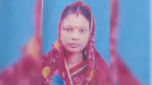 বোয়ালখালীতে ট্রেনে কাটা পড়ে নারীর মৃত্যু