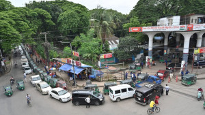 চট্টগ্রামে সড়কে কমেছে গ্যাসচালিত যানবাহন, বাসাবাড়িতে জ্বলছে না চুলা