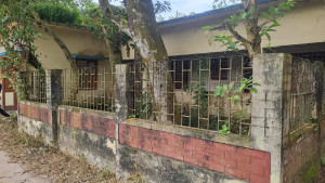মাধবপুর স্বাস্থ্য কমপ্লেক্সের পরিত্যক্ত ভবনে যুবকের পচাগলা মরদেহ