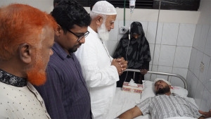 শিবিরের আহত নেতাদের দেখতে হাসপাতালে জামায়াত আমির