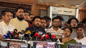 জুলাই জাদুঘরে নিদর্শন সরানো হয়েছে, বিএনপি হয়ত ভারতকে ভয় পাচ্ছে: নাহিদ ইসলাম