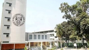 বিবাহিতদের ভর্তি নেবে না হলি ক্রস, ভর্তির পর বিয়ে করলে দেওয়া হবে টিসি