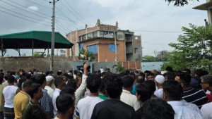 উত্তরখানে পরিদর্শনে গিয়ে হামলার শিকার ডিএনসিসি প্রশাসক ও এমপি
