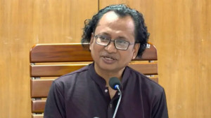 শেখ হাসিনার বক্তব্য নিয়ে খবর প্রচার করলে ব্যবস্থা নেবে সরকার: ডা. জাহেদ উর রহমান