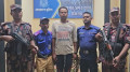 বাংলাদেশে ঢুকে আখ চুরি, ভারতীয় নাগরিককে পুলিশে দিল বিজিবি