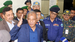 ভোটের দিন ইন্টারনেট বন্ধ করলে আইনি ব্যবস্থা: স্বরাষ্ট্র উপদেষ্টা