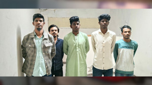 চাঁদা না পেয়ে কারখানায় কিশোর গ্যাংয়ের সশস্ত্র হামলা, গ্রেপ্তার ৫