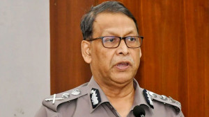 পদত্যাগপত্র দেননি আইজিপি, বৈঠকে ইচ্ছা প্রকাশ করেন: পুলিশ সদরদপ্তর