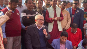 পাহারাদার হয়ে জনগণের সেবা করতে চাই