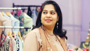 নীলকণ্ঠের ডানায় ঐকতান