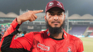 নিলামের আগে রিশাদকে ছেড়ে দিল লাহোর