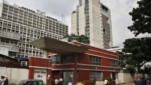 নয় সচিবের চুক্তি বাতিল
