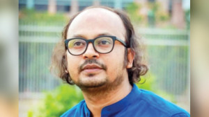 ইতিহাসের বাঁক ও মোড়