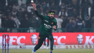 রহস্যময় স্পিনার তারিক