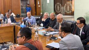 ভারতের অন্য সরবরাহকারীর চেয়ে আদানির বিদ্যুতের দাম ৫৫% বেশি