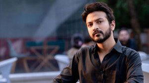 অভিনয়ে বৈচিত্র্য আর পরিবারকে সময়—নতুন বছরের পরিকল্পনায় ইয়াশ