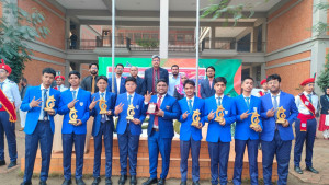 এশিয়ান এক্সিলেন্স অ্যাচিভার্স অ্যাওয়ার্ড অর্জনকারীদের সংবর্ধনা