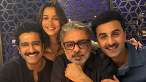 ‘লাভ অ্যান্ড ওয়ার’ নিয়ে সংবাদ নাকচ করল প্রযোজনা সংস্থা