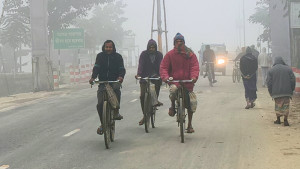 শীত বাড়বে কাল থেকে, চারে নামতে পারে তাপমাত্রা