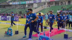 বিপিএলে ঢাকার টাকা দেবে কে