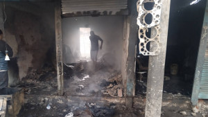 মৌলভীবাজারে অগ্নিকাণ্ডে ৭ দোকান ক্ষতিগ্রস্ত