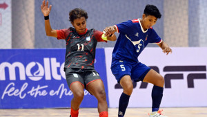 ফুটসালে নেপালকে ৩ গোলে হারাল সাবিনারা 