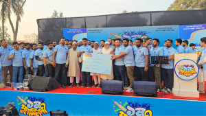 হাসনাত আবদুল্লাহর নির্বাচনী তহবিলে ১৪ লাখ টাকা দিলেন সহপাঠীরা