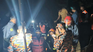রাউজানে নলকূপের গর্তে পড়া শিশু উদ্ধার, হাসপাতালে নেওয়ার পর মৃত ঘোষণা