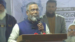 ‘ডাকসু মাদকের আড্ডাখানা ও বেশ্যাখানা ছিল’ বলা জামায়াত নেতাকে অব্যাহতি