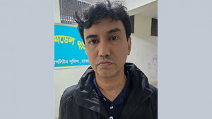 স্কুলে শিশুকে নির্যাতনের মামলায় ব্যবস্থাপক গ্রেপ্তার