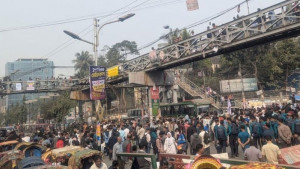 কাল রাজধানীর তিন স্থানে অবরোধের ঘোষণা দিয়ে সায়েন্স ল্যাব ছাড়লেন শিক্ষার্থীরা