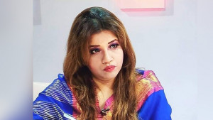 নির্বাচনের আগে যুক্তরাষ্ট্রের নাগরিকত্ব ছেড়েছেন শামা ওবায়েদ