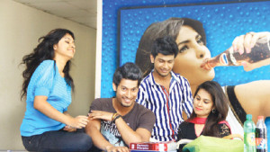 আপনিও ছুটছেন এসবের পেছনে?
