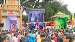বিদ্যাদেবীর  আরাধনায় মবের  বিরুদ্ধে বার্তা
