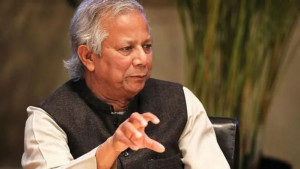 ড. ইউনূসের তত্ত্বের বিপরীতে অন্তর্বর্তী সরকারের কার্যক্রম