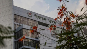 ৩১ জুলাইয়ের মধ্যে আয়-ব্যয়ের হিসাব জমা দেওয়ার নির্দেশ ইসির 