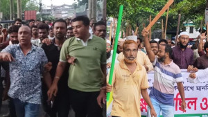 মসজিদে জামায়াতের নারী সংগঠনের প্রশিক্ষণ নিয়ে বিরোধে সংঘর্ষ, আহত ৯