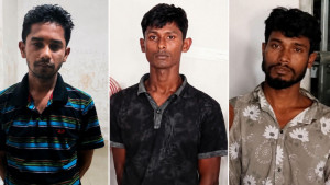 চলন্ত বাসে নারীকে ধর্ষণচেষ্টা, চালক-হেলপারসহ গ্রেপ্তার ৩