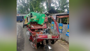পরীক্ষাকেন্দ্রে যাওয়ার পথে দুর্ঘটনা, পরীক্ষায় বসতে পারলেন না ছয় শিক্ষার্থী
