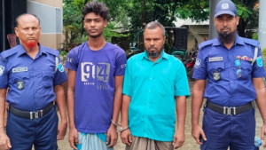 মসজিদের ১৭টি সিলিং ফ্যান চুরি করে বিক্রি, গ্রেপ্তার চোর-ক্রেতা