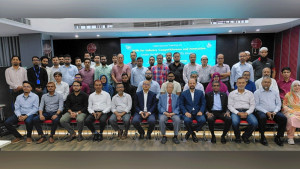 বিশ্ববাজারে টিকে থাকতে শিল্পে দক্ষতা ও উদ্ভাবনের তাগিদ