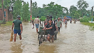 বাঁশখালীতে পানির স্রোতে ভেসে দুই শিশুর মৃত্যু, বন্যা পরিস্থিতির আরও অবনতি