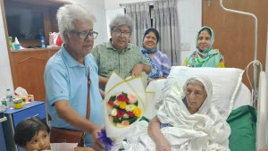 বরেণ্য নাট্যকার মামুনুর রশীদের মা আর নেই