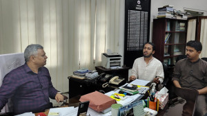 ফ্যাসিবাদের দোসর’ শিক্ষকদের ধরে থানায় সোপর্দ করব