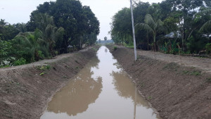 বরাদ্দের খাল বাদ দিয়ে সংরক্ষিত খাল খনন