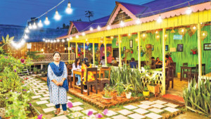 পাহাড়ের বুকে ‘স্বপ্নচূড়া’