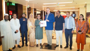 দুই মন্ত্রীর সঙ্গে বৈঠকে বিনিয়োগ ও শ্রমবাজার প্রাধান্য