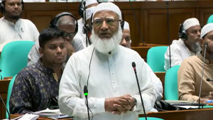 এমপিরা পৃষ্ঠপোষক না হলে দুর্নীতি কানে ধরে বিদায় নেবে